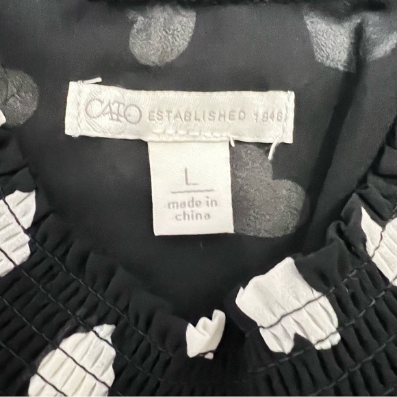 Women’s Large *Cold Shoulder* Blouse Black with White Hearts 3/4 sleeves - Picture 5 of 9